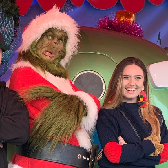 Meet your Posher, Monique - Picture 2 of 6